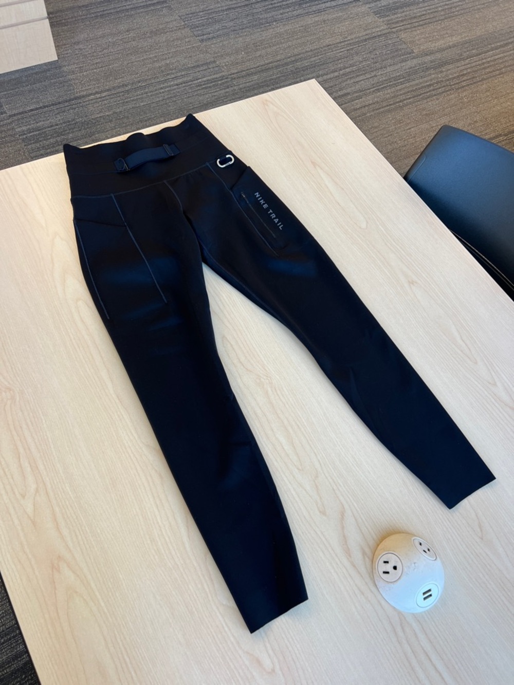 Nike trail go dri-fit firm-support high-waisted 7/8 length black leggings small - Picture 4 of 11